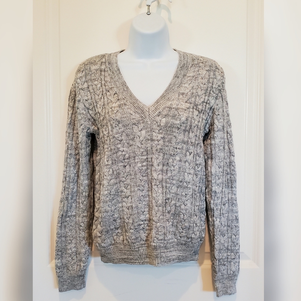 V-neck Cable Knit Sweater